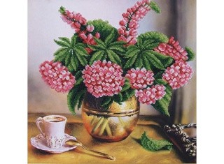 Набор вышивки бисером «Любимой женщине» Набор вышивки бисером «Любимой женщине»