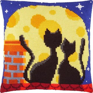 Набор для вышивания подушки «Коты на крыше», лицевая сторона, Чарівниця