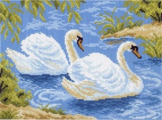 Рисунок на канве «Тундровые лебеди»