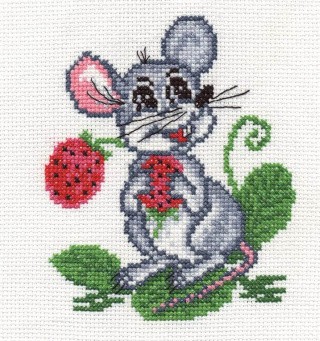 Набор для вышивания «Мышка с земляникой»