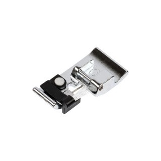 Лапка оверлочная «С» с кисточкой, Micron Лапка оверлочная «С» с кисточкой, Micron