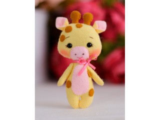 Набор для шитья игрушки «Жирафик Олли» Набор для шитья игрушки «Жирафик Олли»