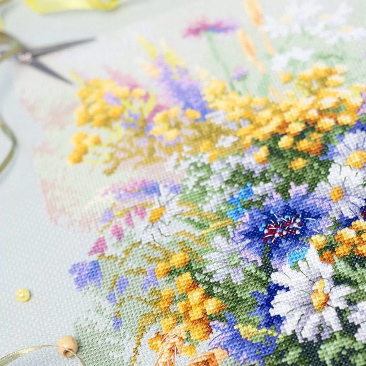 Набор для вышивания «Черничное лукошко» — картинка 6