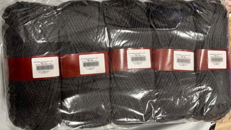 Пряжа Семеновская Arina (951), графит, 5 шт. по 100 г — картинка 2