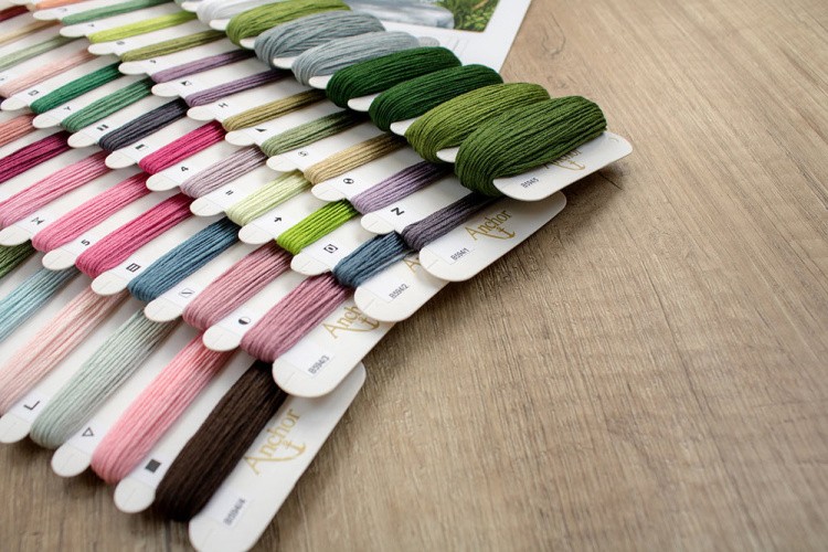 Набор для вышивания «Пионы у окна» — картинка 7