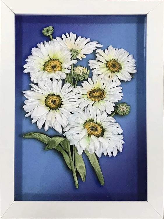 Вышивка лентами «Букет ромашек» — картинка 2