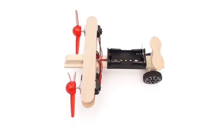 Деревянный конструктор с мотором «Самолет с 2 винтами» — картинка 3