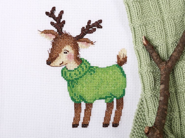 Набор для вышивания «Олененок в свитере» — картинка 2