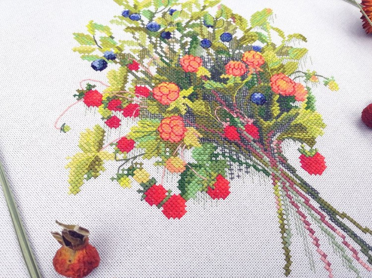 Набор для вышивания «Ягодный букет» — картинка 3