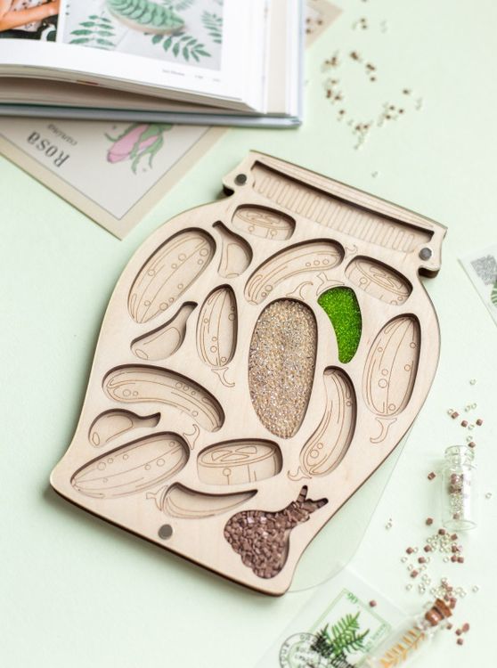 Органайзер для бисера с крышкой «Баночка огурцов» — картинка 3