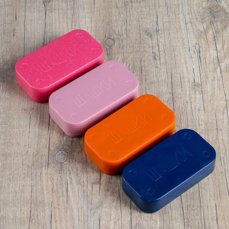 Набор шашек в пластиковой коробке — картинка 2