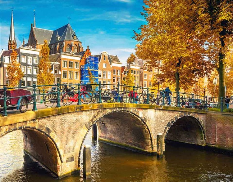 Алмазная вышивка «Канал в Амстердаме»