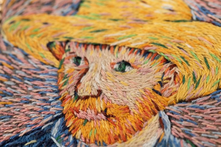 Набор для вышивания «Брошь. Автопортрет в соломенной шляпе» — картинка 2