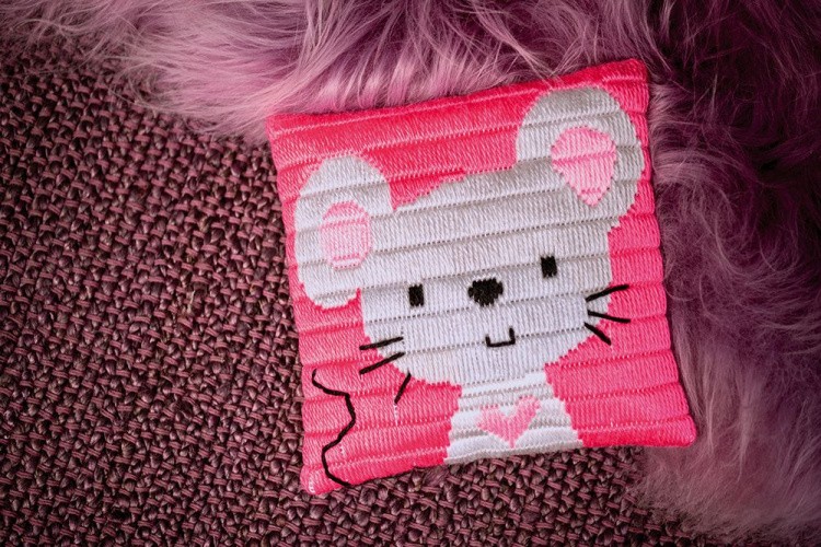 Набор для вышивания «Маленькая мышь» — картинка 2