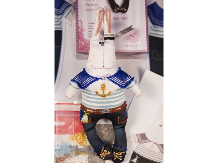 Набор для шитья и вышивания «Зайка Нестор-моряк» — картинка 3