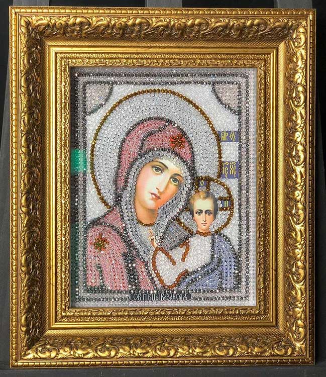 Вышивка Образа в каменьях «Казанская Божия Матерь» — картинка 3