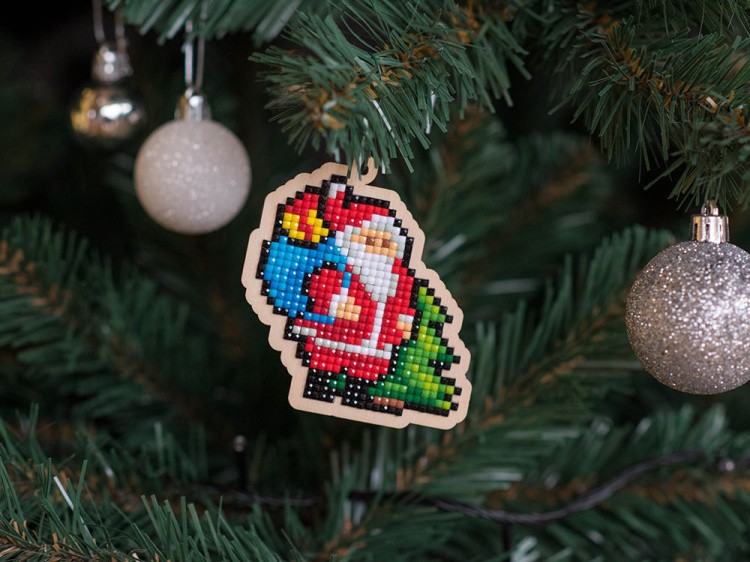 Подвеска «Санта с подарками» — картинка 2