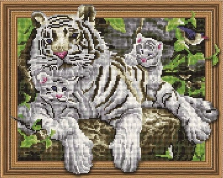 Алмазная вышивка «Семейство белых тигров»
