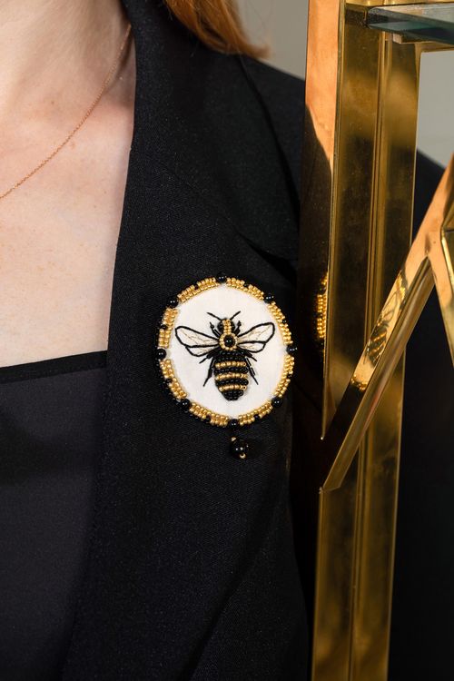 Набор для вышивания «Брошь. Пчела» — картинка 6