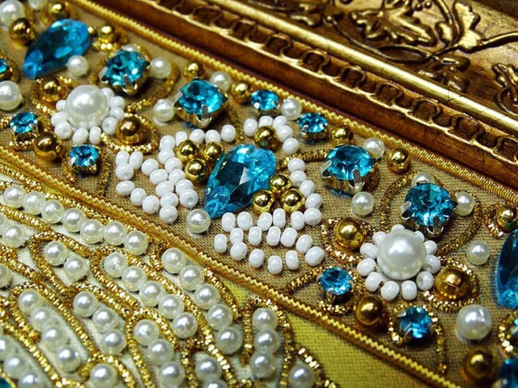 Набор вышивки хрустальными камнями «Ангел Хранитель» (золото) — картинка 13