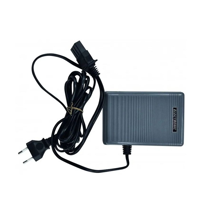 Швейная машина бытовая Brother Strong & Tough — картинка 14