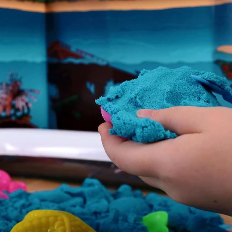 Космический пластичный песок набор «Морской мир» 3 кг светящийся в темноте зелёным цветом — картинка 8