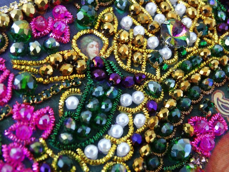 Набор для вышивания хрустальными камнями «Спас Лоза истинная» маленькая (акриловый жемчуг) — картинка 5