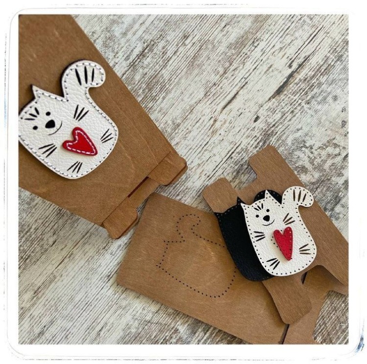 Набор для вышивания «Подставка для телефона. Кот» — картинка 6