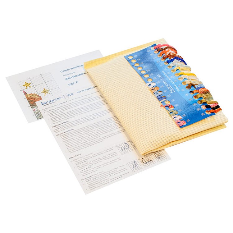 Подушка «Два медвежонка» (канва бежевая) — картинка 2