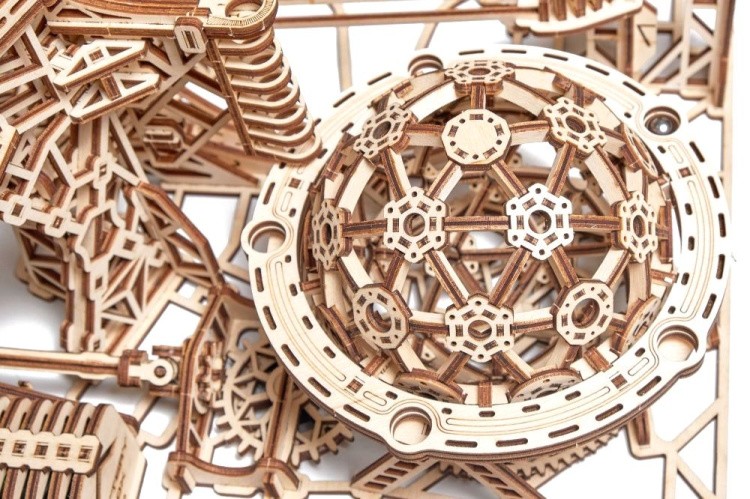 Механическая деревянная сборная модель Wood Trick «Бегущий лабиринт Галактика Марбл» — картинка 5