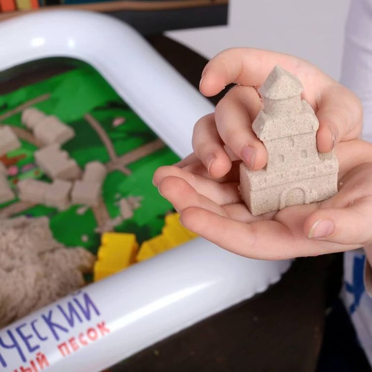 Космический пластичный песок набор «Городские истории» 2 кг светящийся в темноте синим цветом — картинка 7