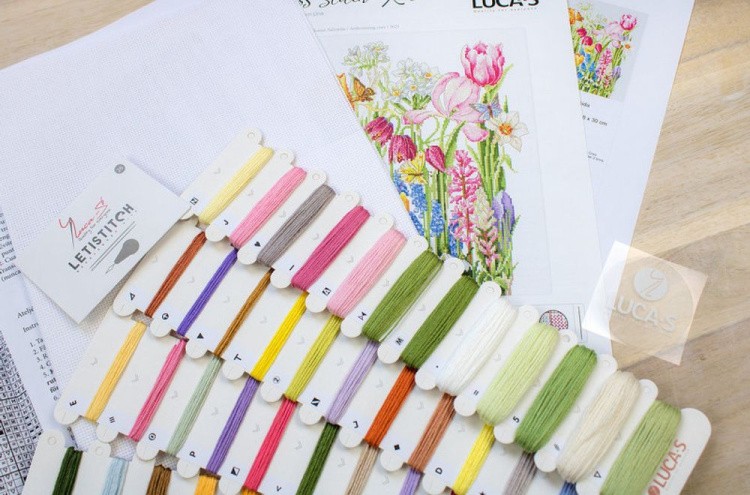 Набор для вышивания «Мартовский букет» — картинка 3