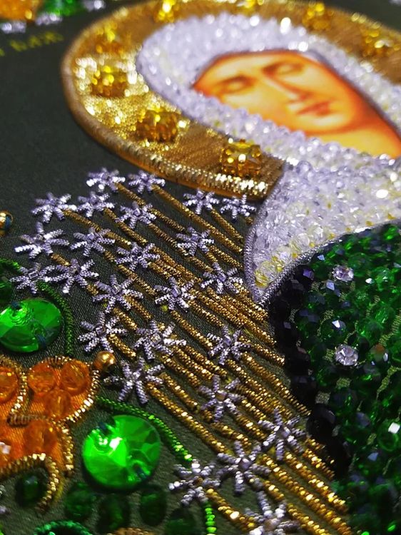 Набор вышивки хрустальными камнями «Матрона Московская» — картинка 3