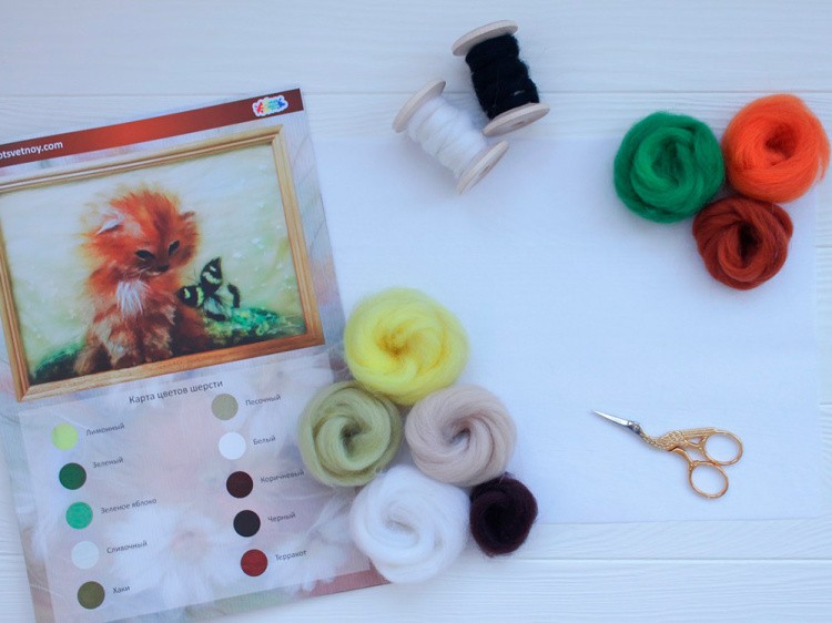 Картина шерстью «Котенок и бабочка» — картинка 3