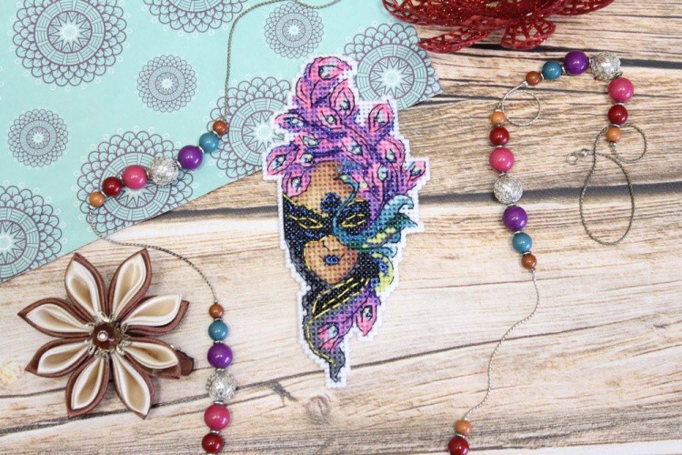 Набор для вышивания «Маска павлин» — картинка 2