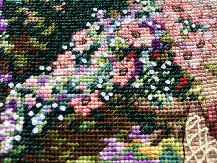 Набор для вышивания «В ее саду» — картинка 4