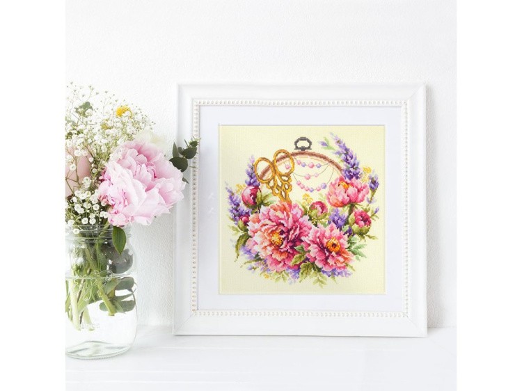 Набор для вышивания «Пионы для умелицы» — картинка 3