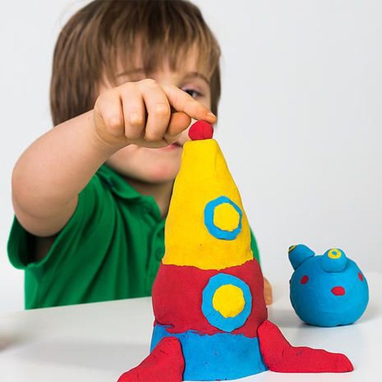 Тянущийся пластилин Эластик «Space», желтый, синий, красный, 360 гр. — картинка 4