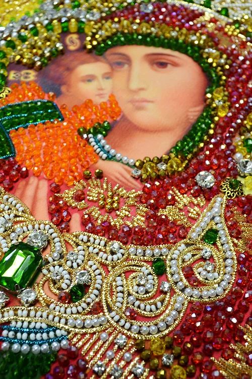 Набор вышивки хрустальными камнями «Богородица Владимирская» — картинка 3