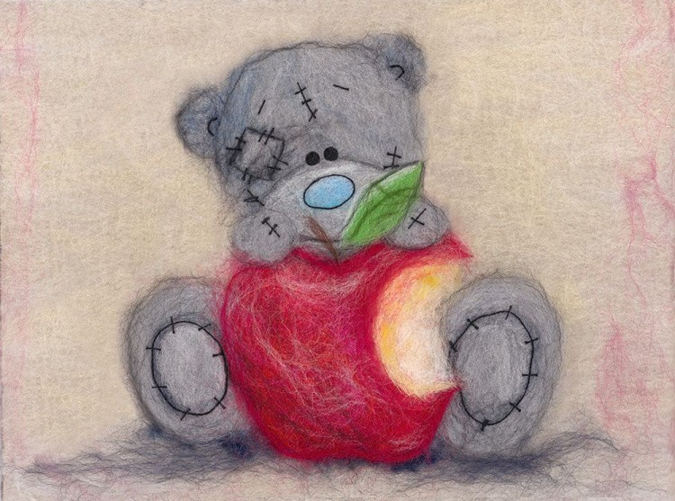 Картина шерстью «Татти Тедди с яблочком»
