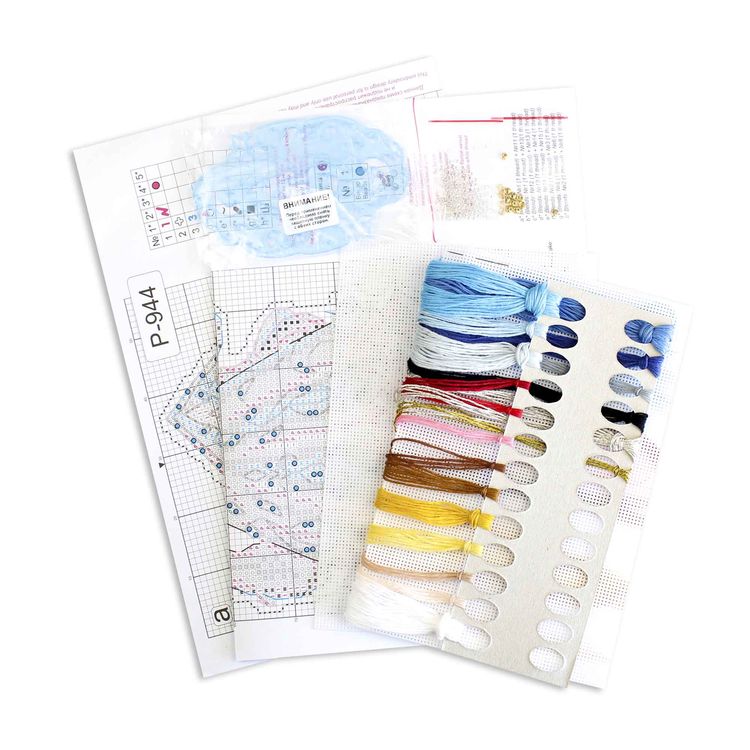 Набор для вышивания «Снегурочка, с подставкой» — картинка 2