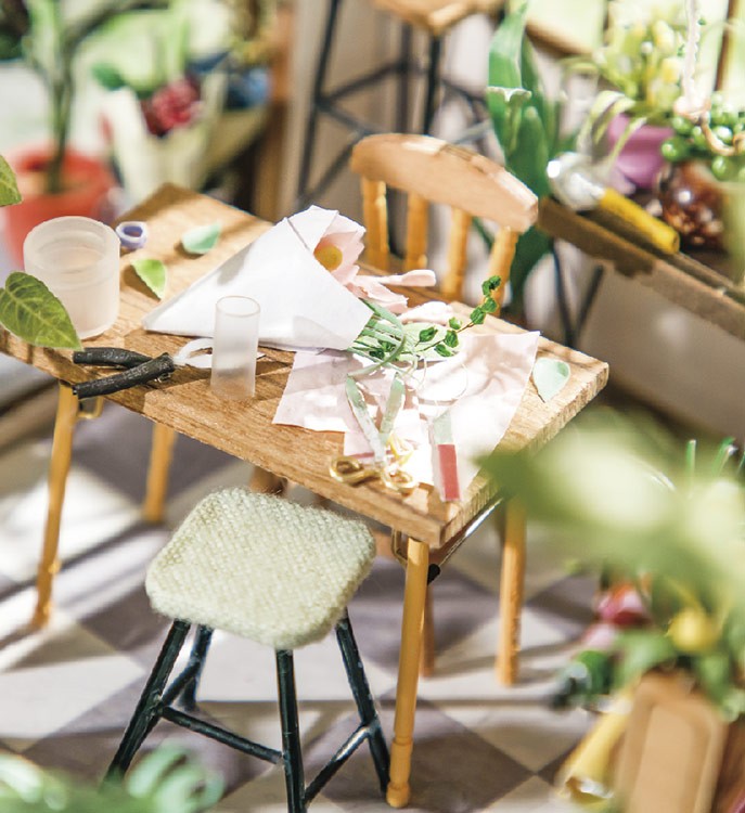 Набор для создания миниатюры (румбокс) «Цветочный магазин» — картинка 7