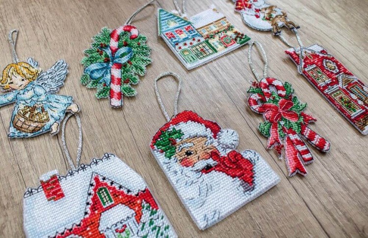 Набор для вышивания крестом «Christmas Toys Kit nr. 2» — картинка 6