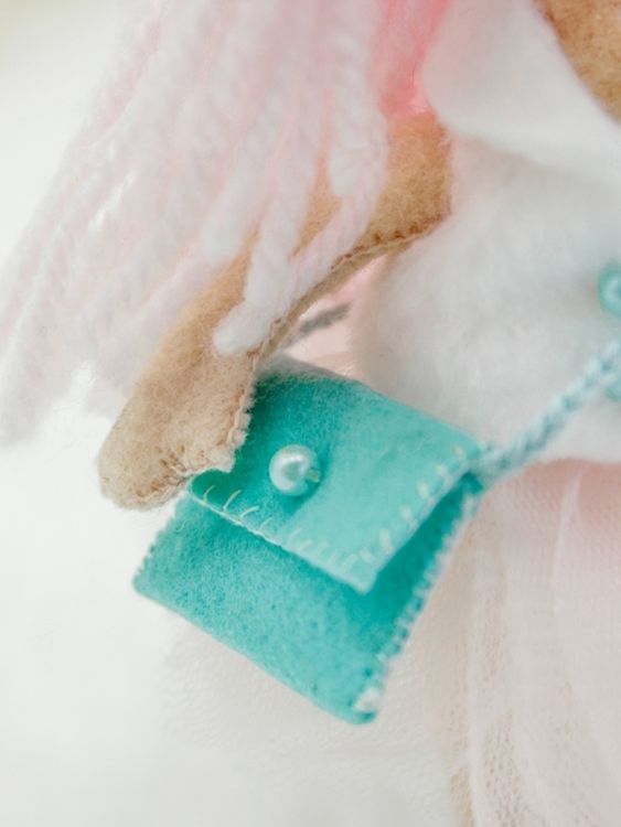 Набор для шитья «Девочка-зайка» — картинка 3