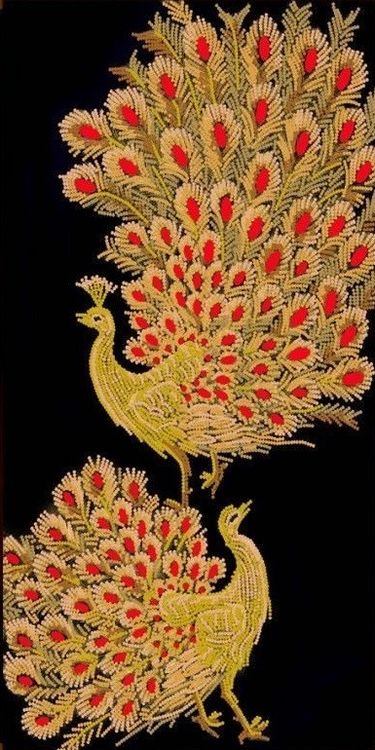 Рисунок на ткани «Золотые павлины»