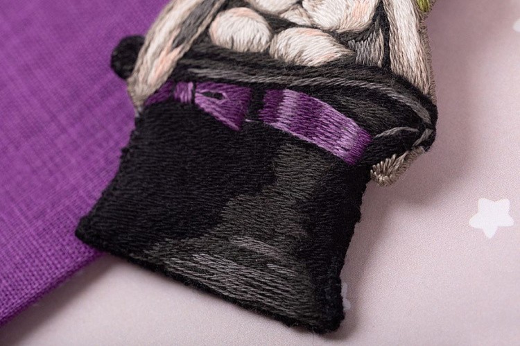 Набор для вышивания «Брошь. Малыш-фокусник» — картинка 4