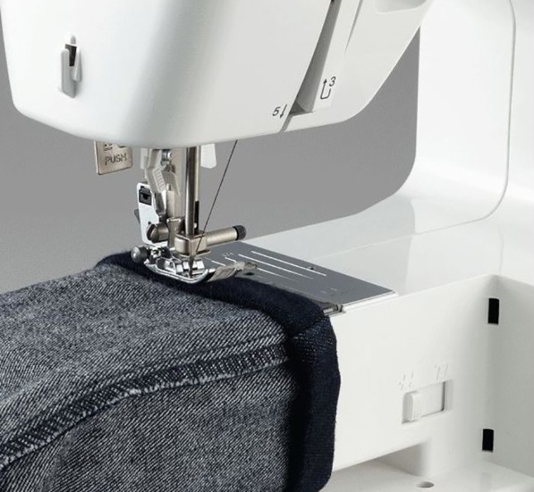 Швейная машина бытовая Brother Strong & Tough — картинка 8