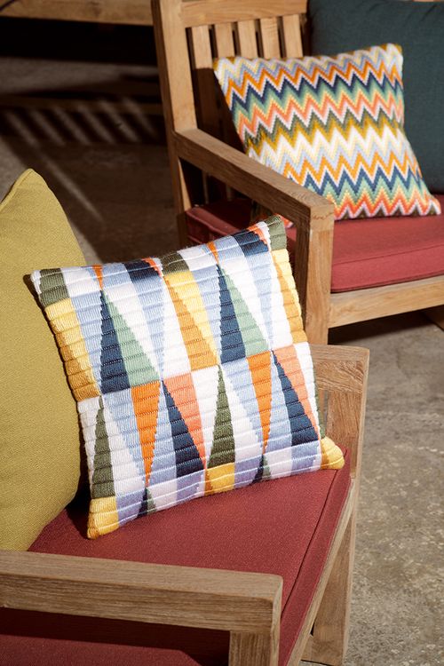 Набор для вышивания «Подушка. Треугольники» — картинка 2