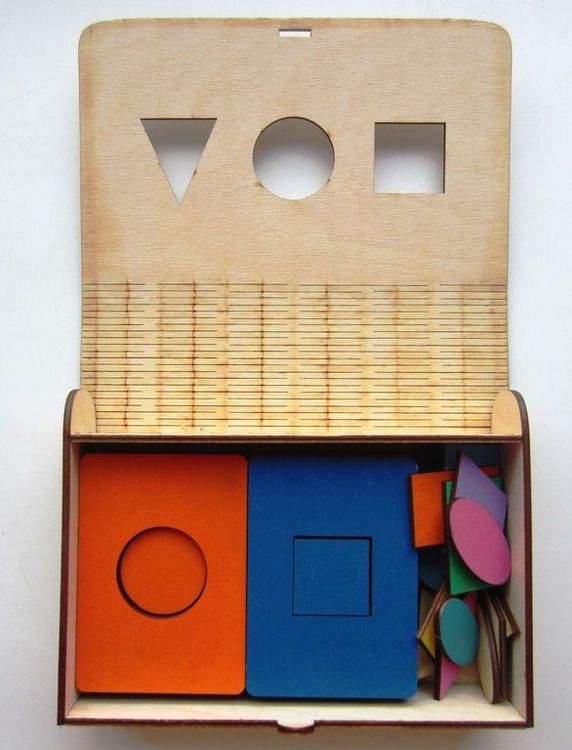 Развивающее пособие из дерева «Досочки Сегена (крашеные)» — картинка 2