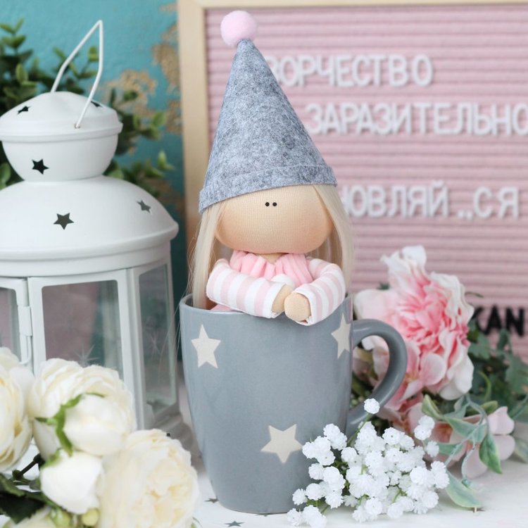 Набор для шитья интерьерной куклы «Амели» — картинка 9